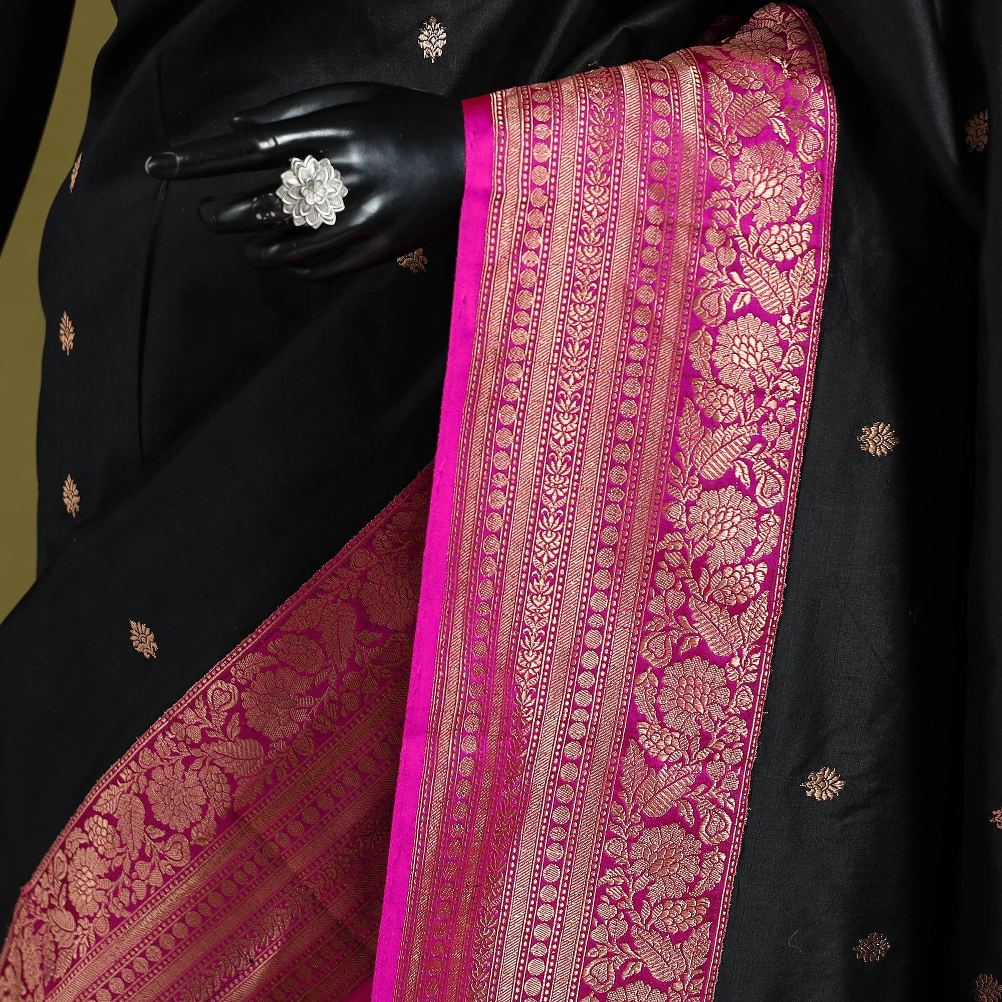 Black - Handloom Pure Katan Silk Kaduwa Zari Buti Banarasi Saree 25 - Image 3