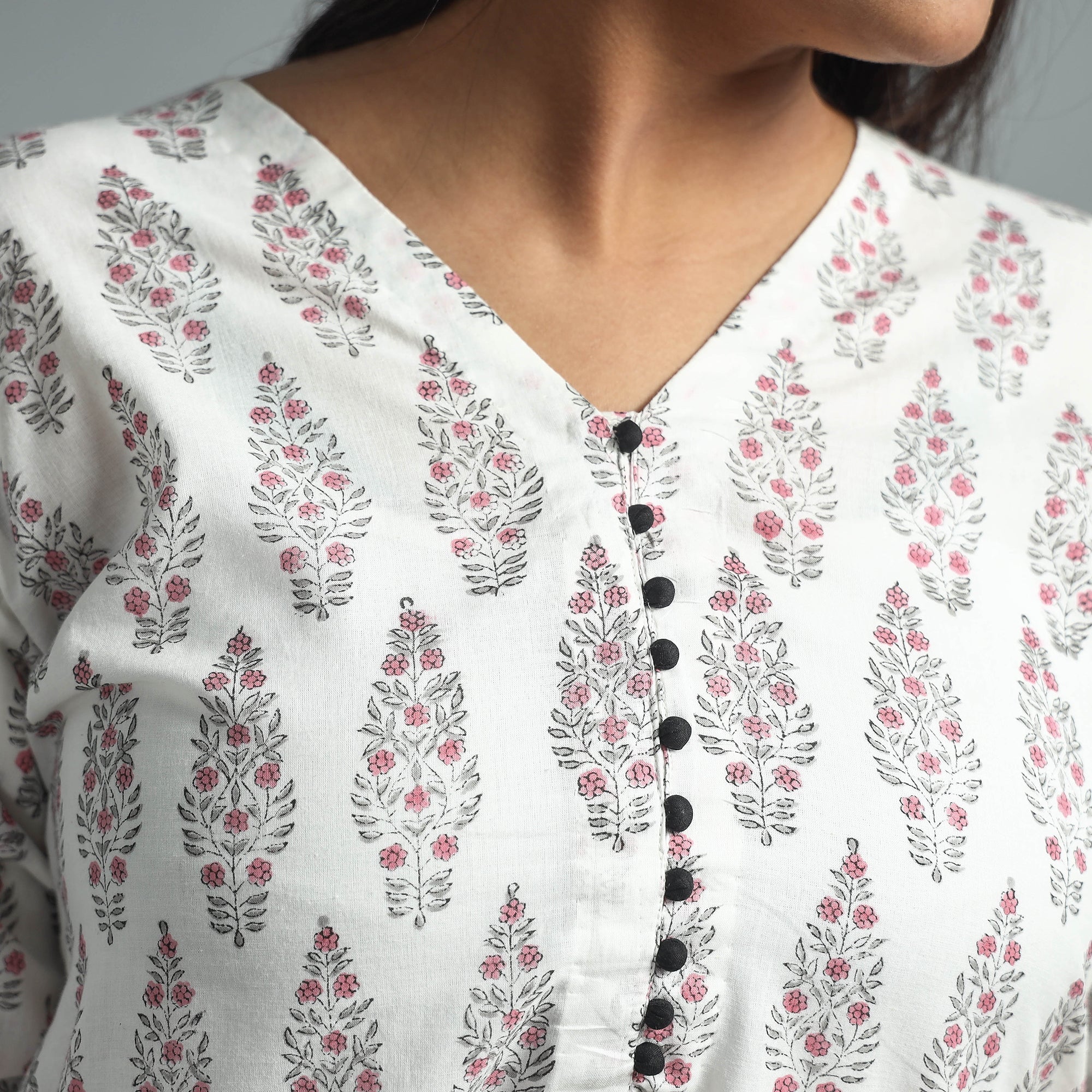 White - Sanganeri Block Printed Cotton Kurta - Image 4