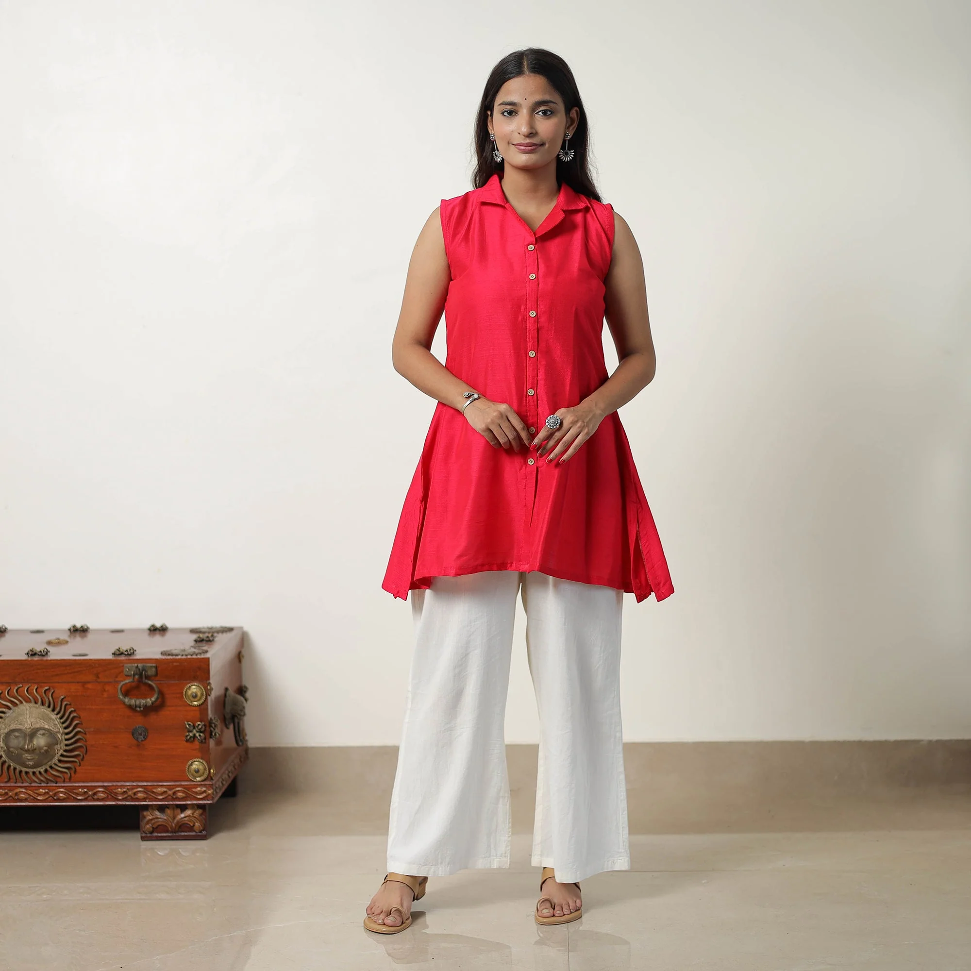 Kiara Pink Slub Silk Short Plain Kurta - Image 3