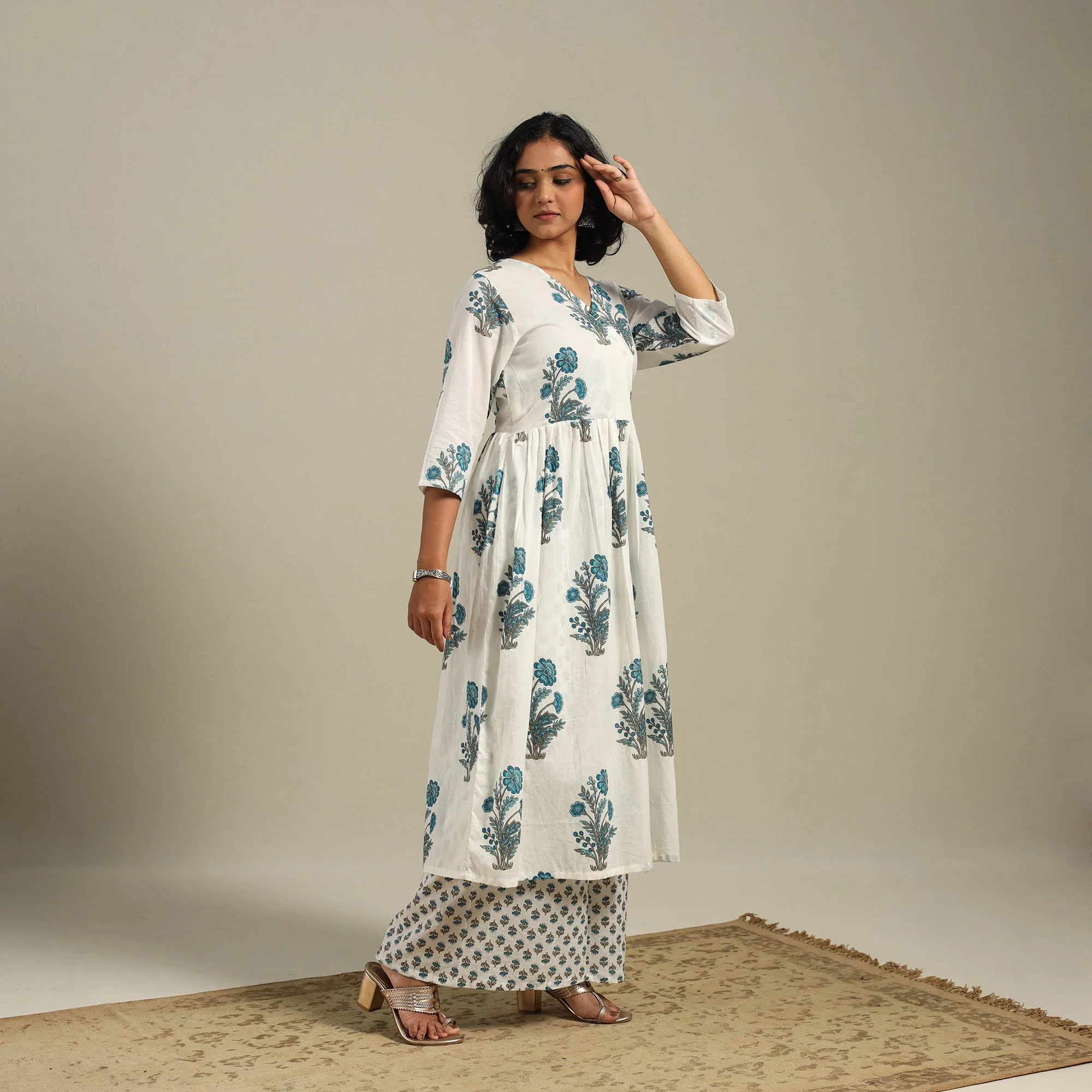 White - Flared Cotton Jaipur Print Kurta Set (Set of 2) 08 - Image 3