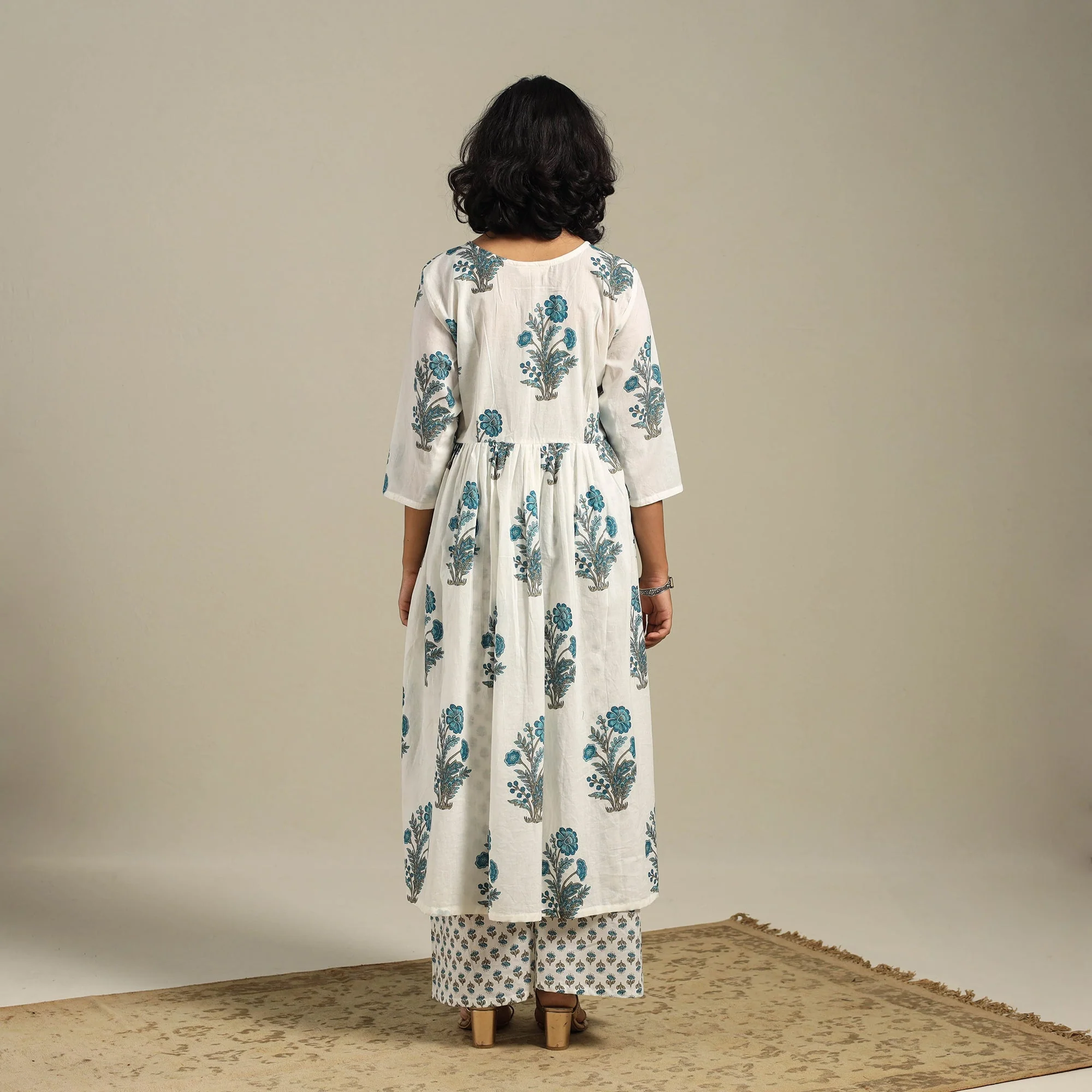 White - Flared Cotton Jaipur Print Kurta Set (Set of 2) 08 - Image 5