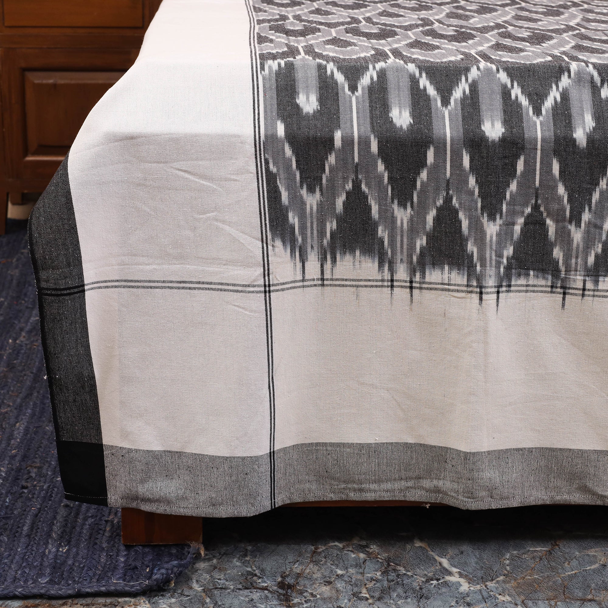 Grey - Handloom Cotton Pochampally Ikat Double Bedsheet Set (108 x 90 in) 22 - Image 3