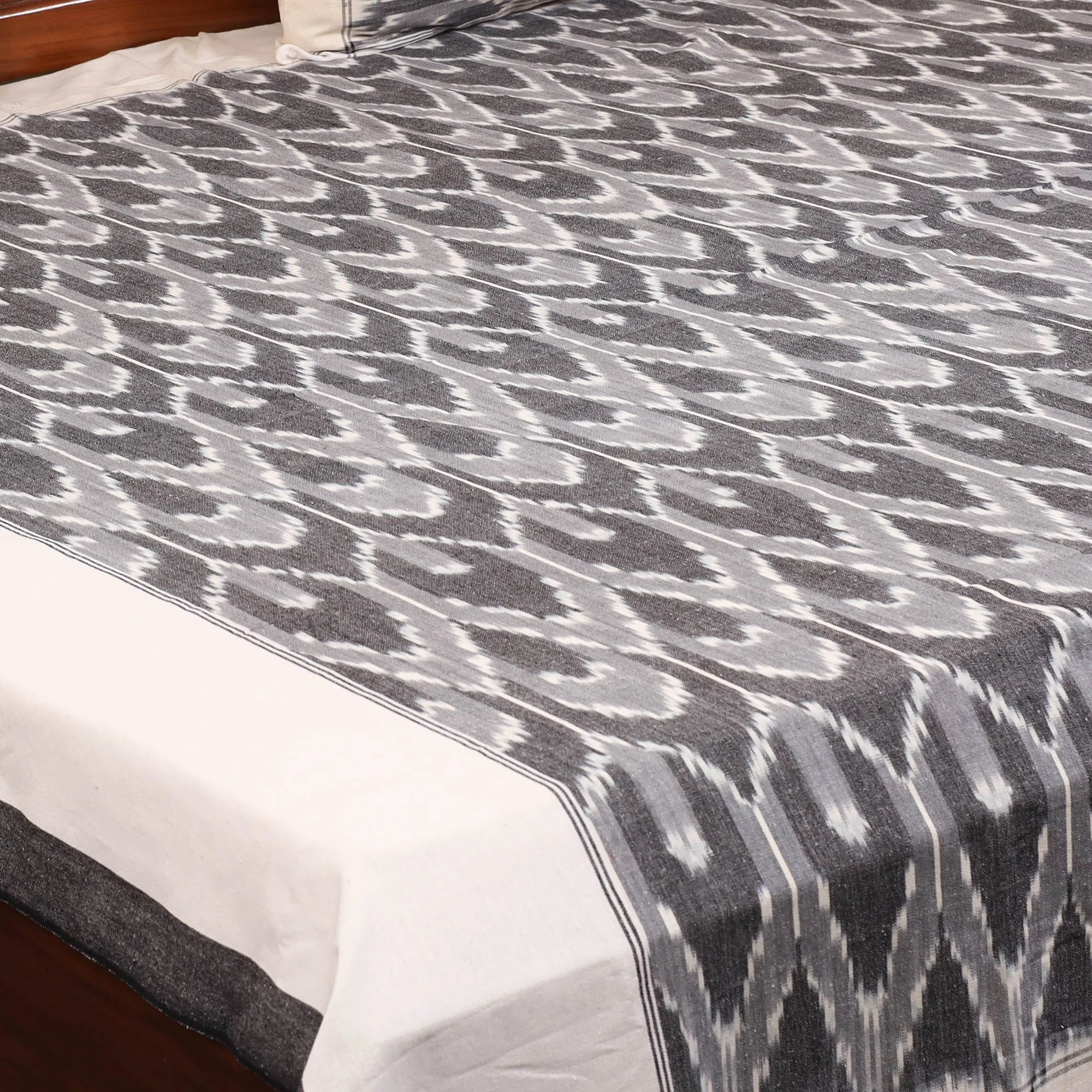 Grey - Handloom Cotton Pochampally Ikat Double Bedsheet Set (108 x 90 in) 22 - Image 4