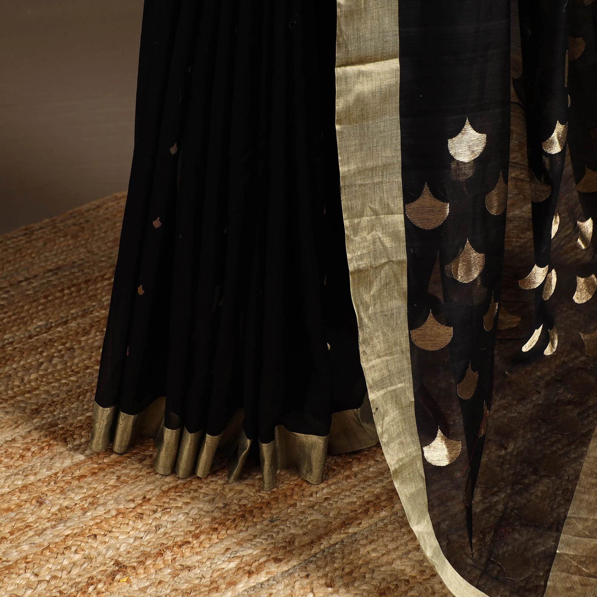 Black - Handloom Zari Work Chanderi Silk Saree 04 - Image 4